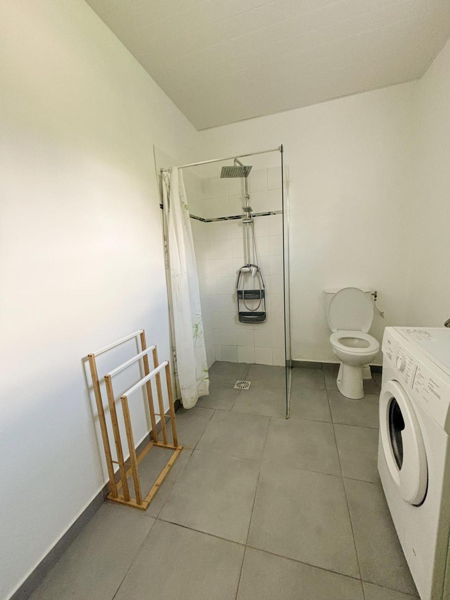 Bung'Hello Village, Piscine Et Parking Gratuit Trois-Rivieres Bagian luar foto